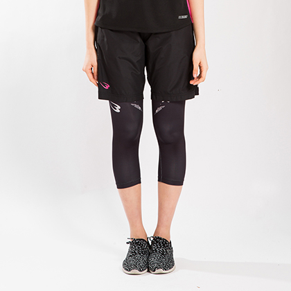スポーツミドルパンツ WOMEN M ブラック×ピンク