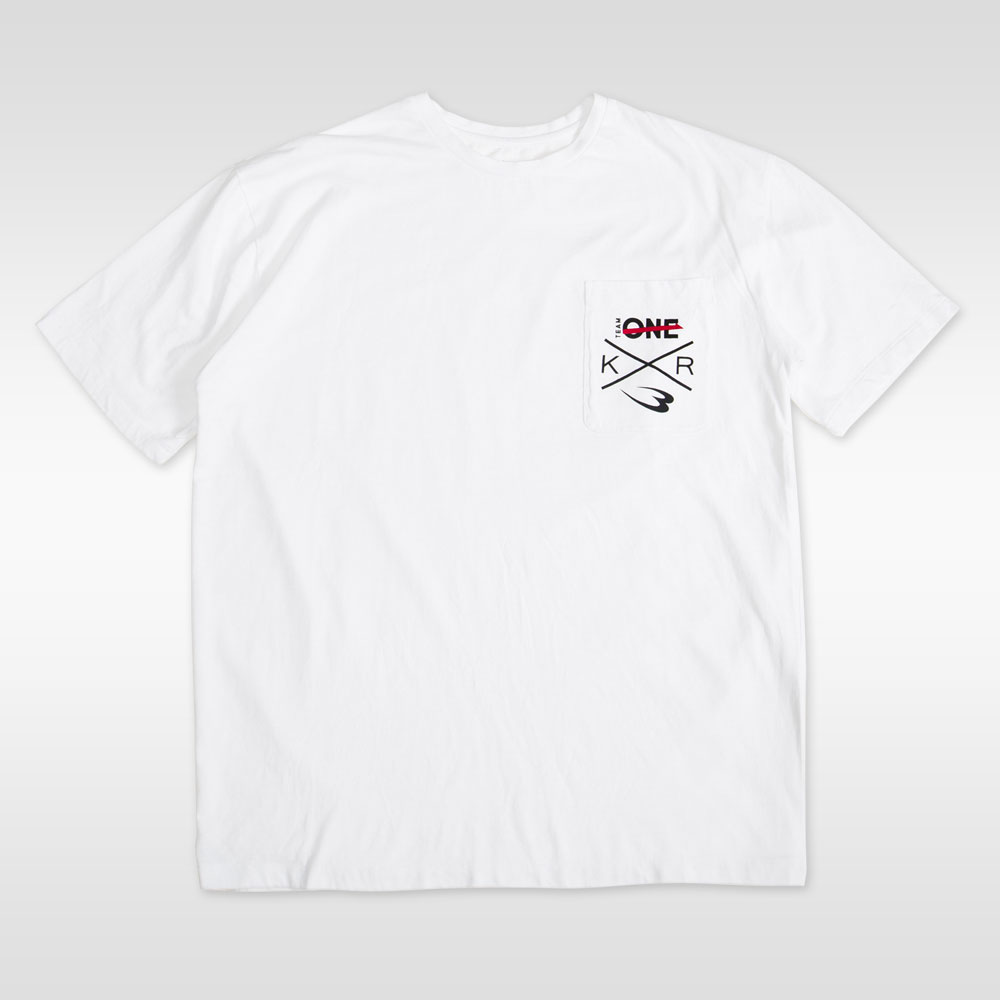 TEAM ONE×BODYMAKER ビッグTシャツ1
