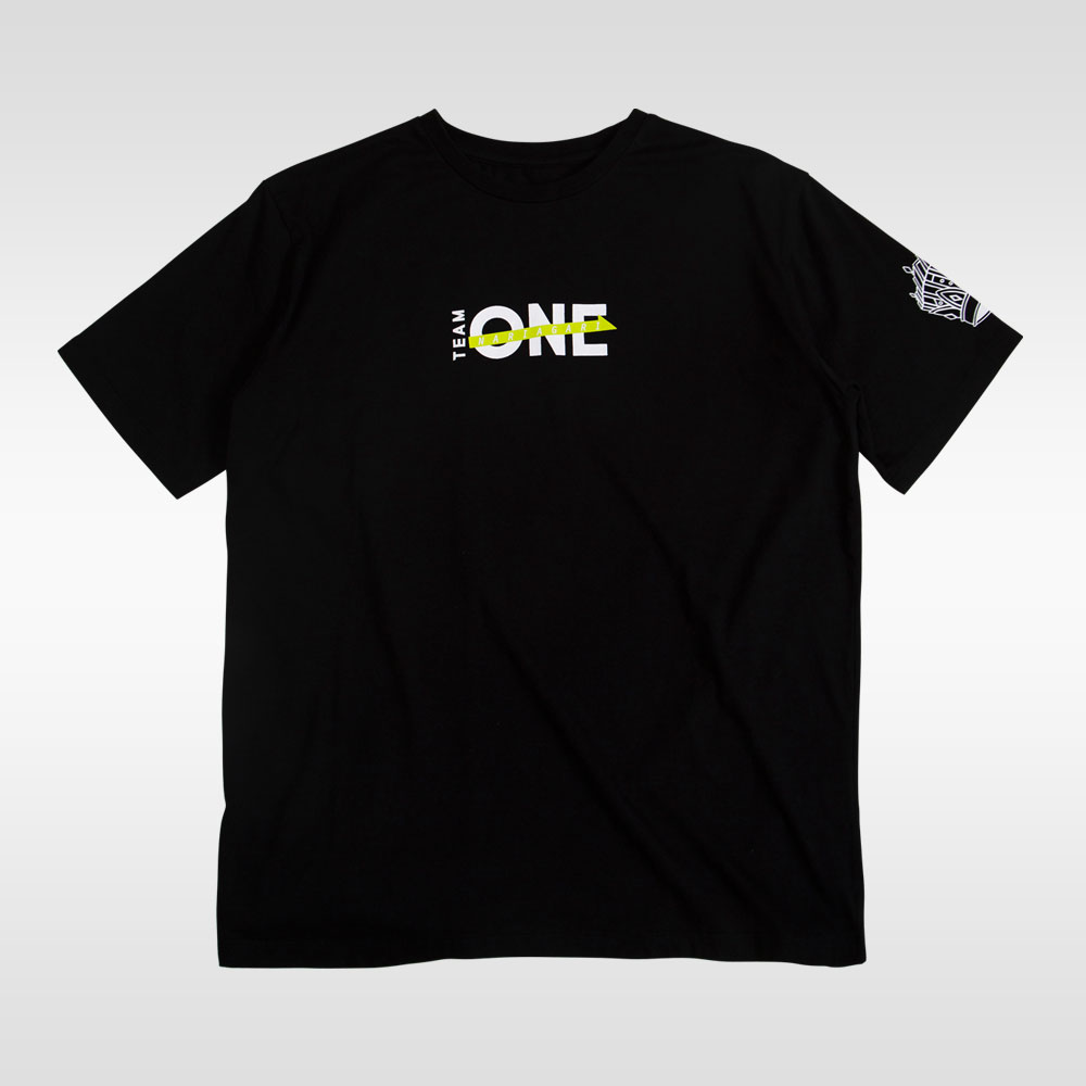 TEAM ONE×BODYMAKER ビッグTシャツ2