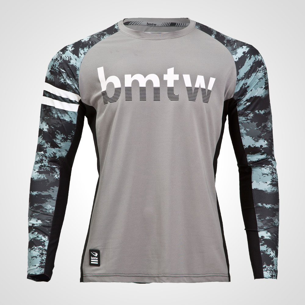 bmtw ストレッチDRYロングスリーブ