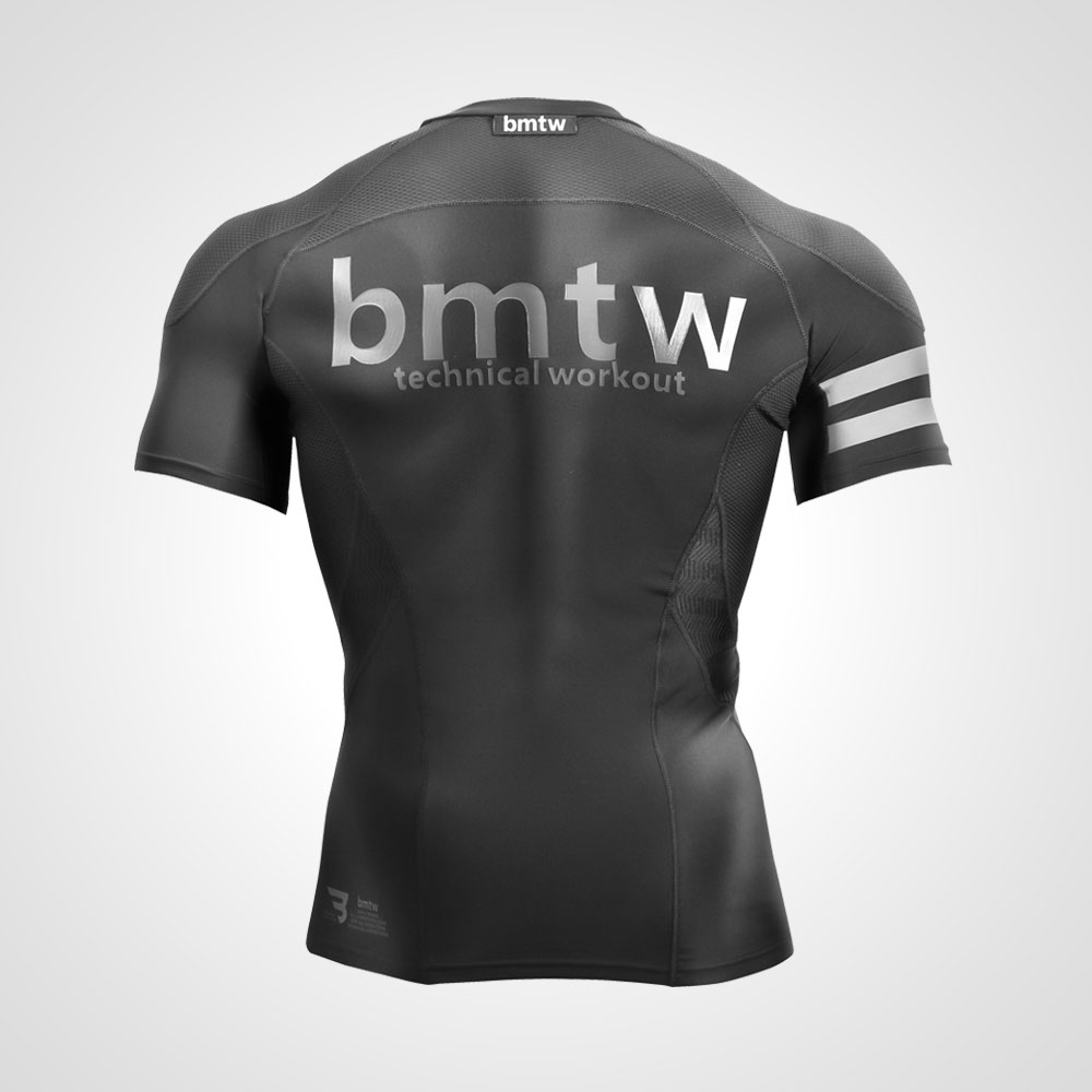 bmtw ラッシュガードハーフスリーブ1