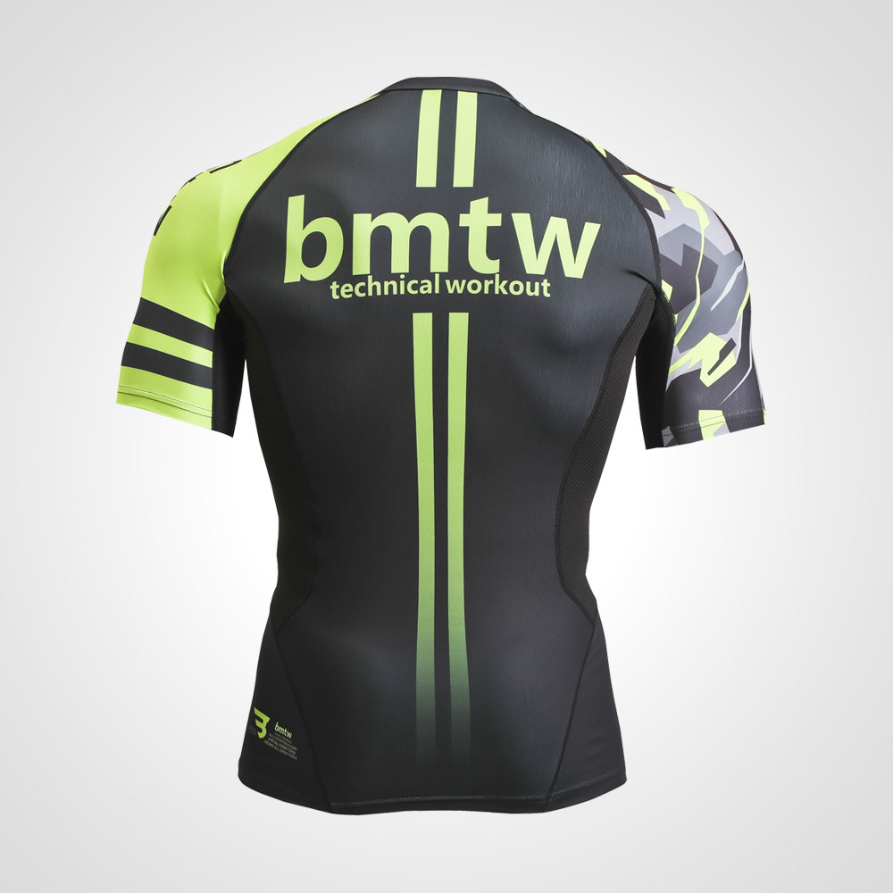 bmtw ラッシュガードハーフスリーブ2