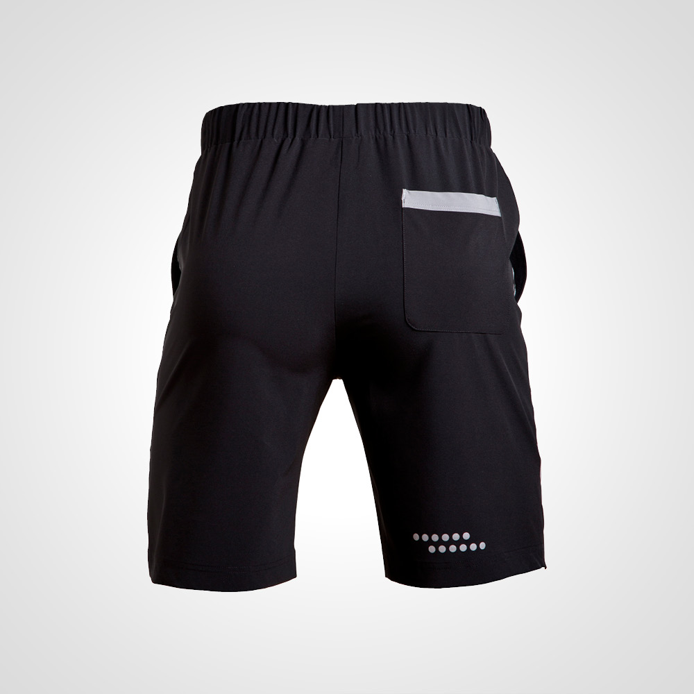 4Dトレーニングハーフパンツ1