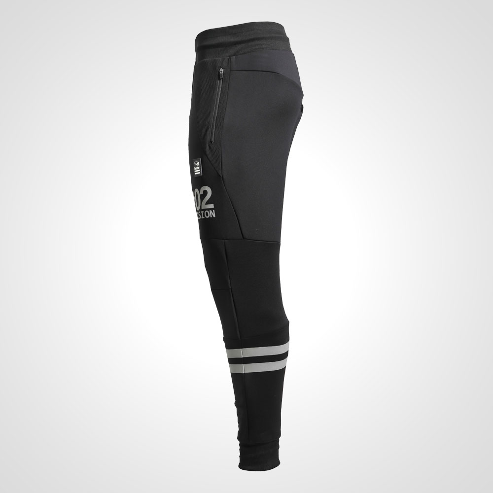 bmtw ストレッチトレーニングパンツ2