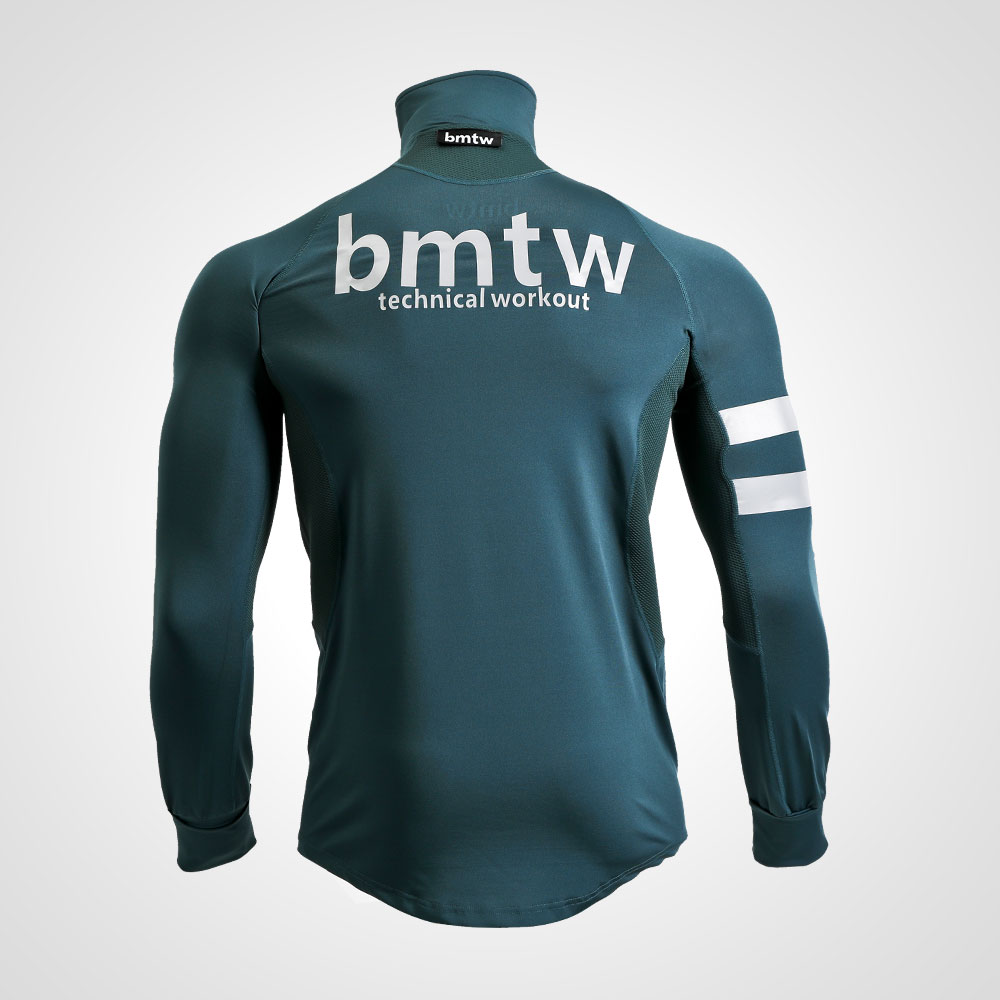 bmtw ハイパーストレッチ ハーフジップ