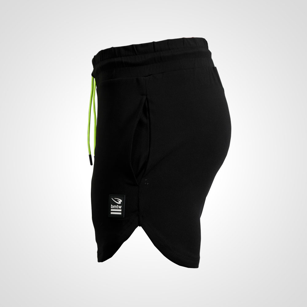 bmtw ハイパーストレッチ ショートパンツ