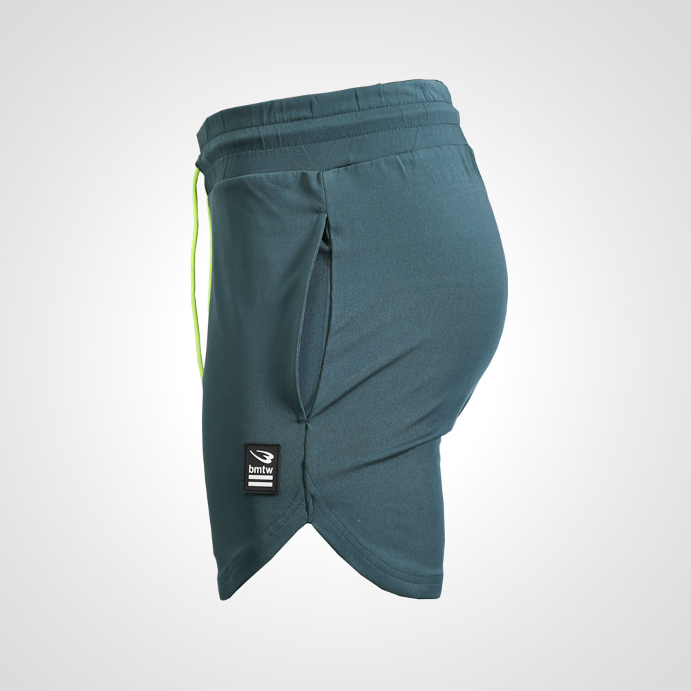 bmtw ハイパーストレッチ ショートパンツ