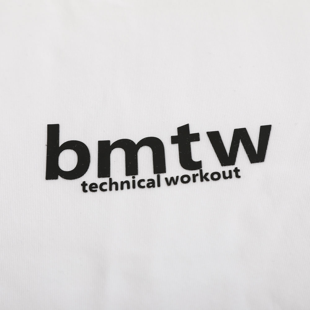 bmtw プリントノースリーブTシャツ