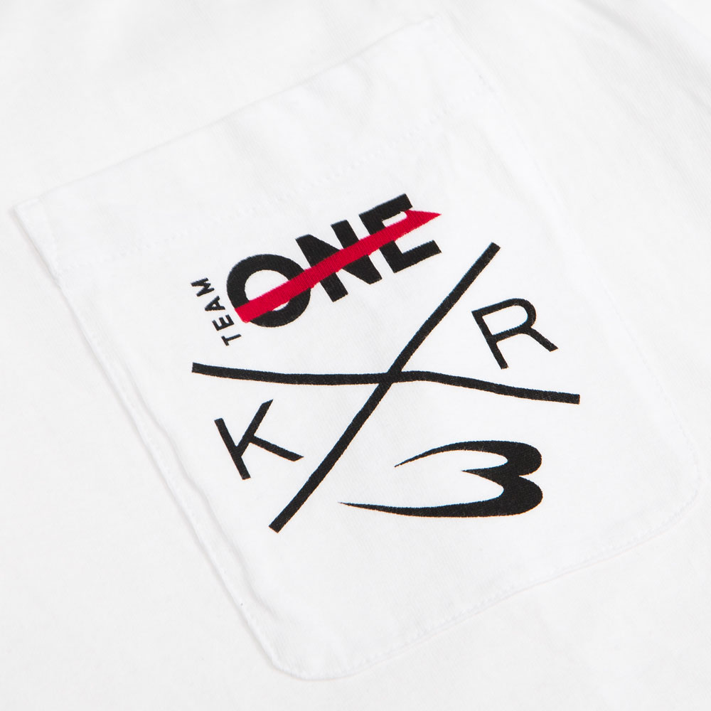 TEAM ONE×BODYMAKER ビッグTシャツ1