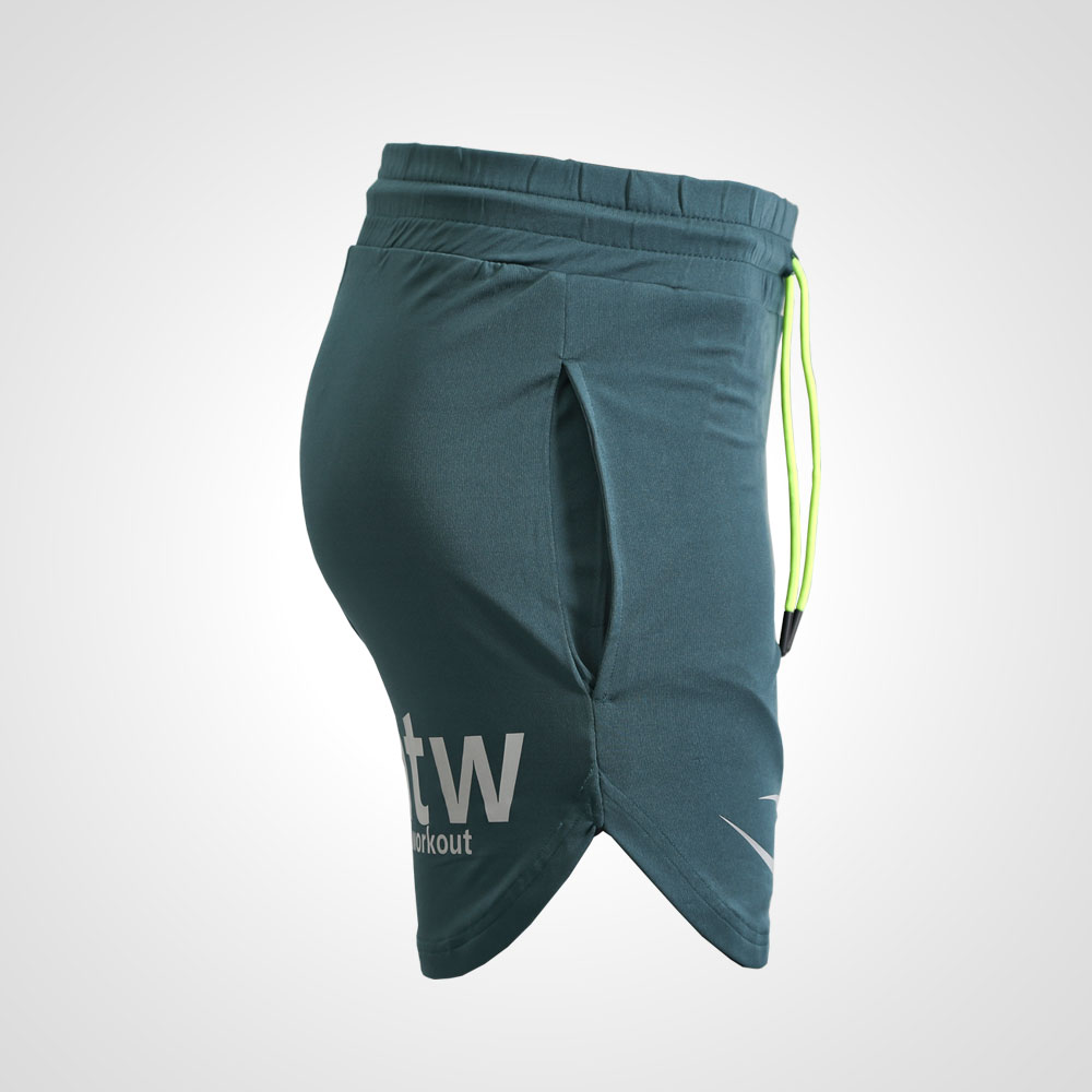bmtw ハイパーストレッチ ショートパンツ