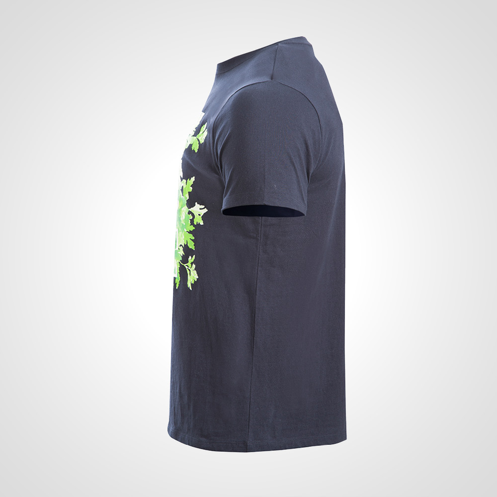 ボタニカルプリントTシャツ1