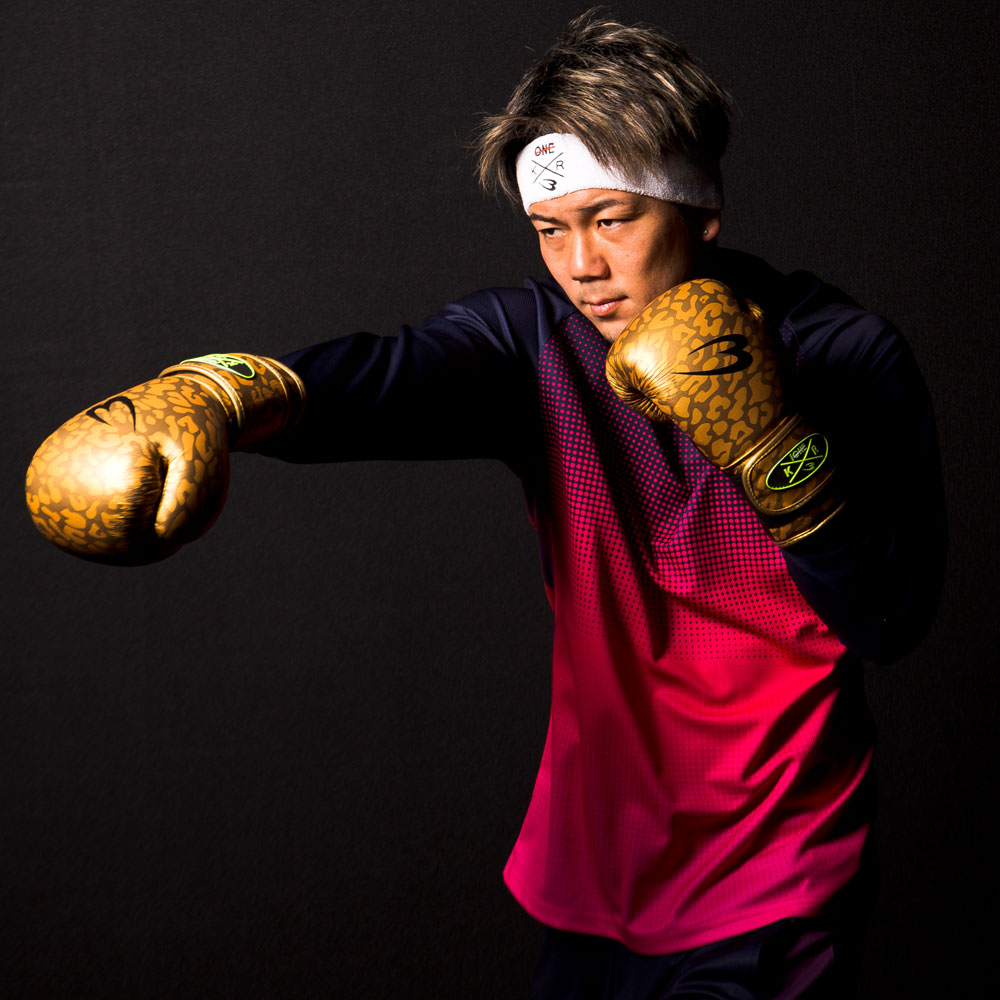 TEAM ONE×BODYMAKER コラボ スパーリンググローブ