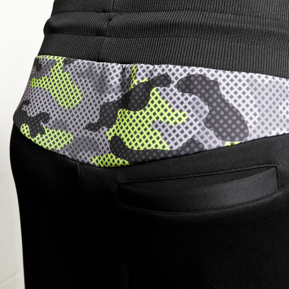 bmtw ストレッチトレーニングパンツ2