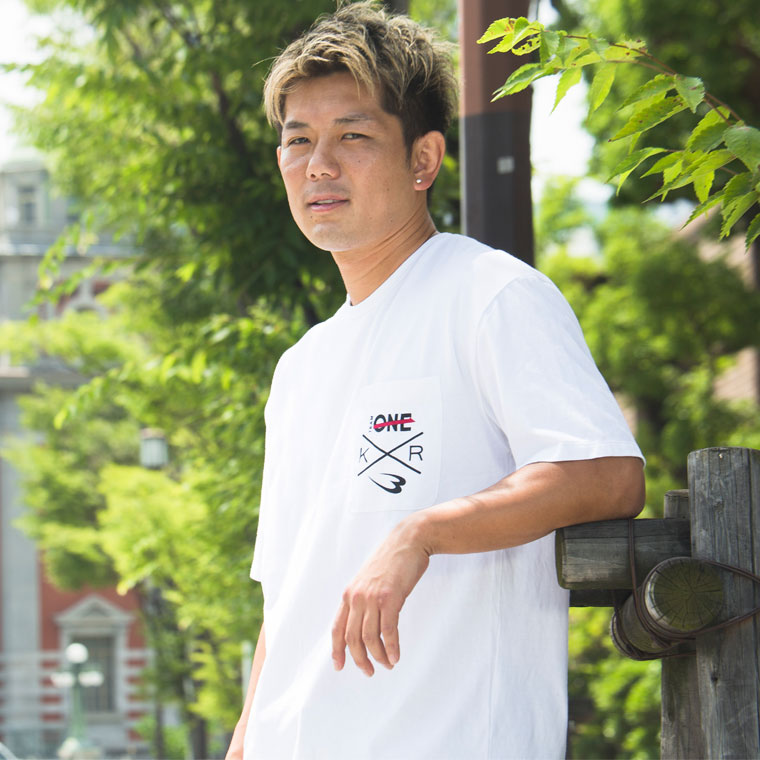 TEAM ONE×BODYMAKER ビッグTシャツ1
