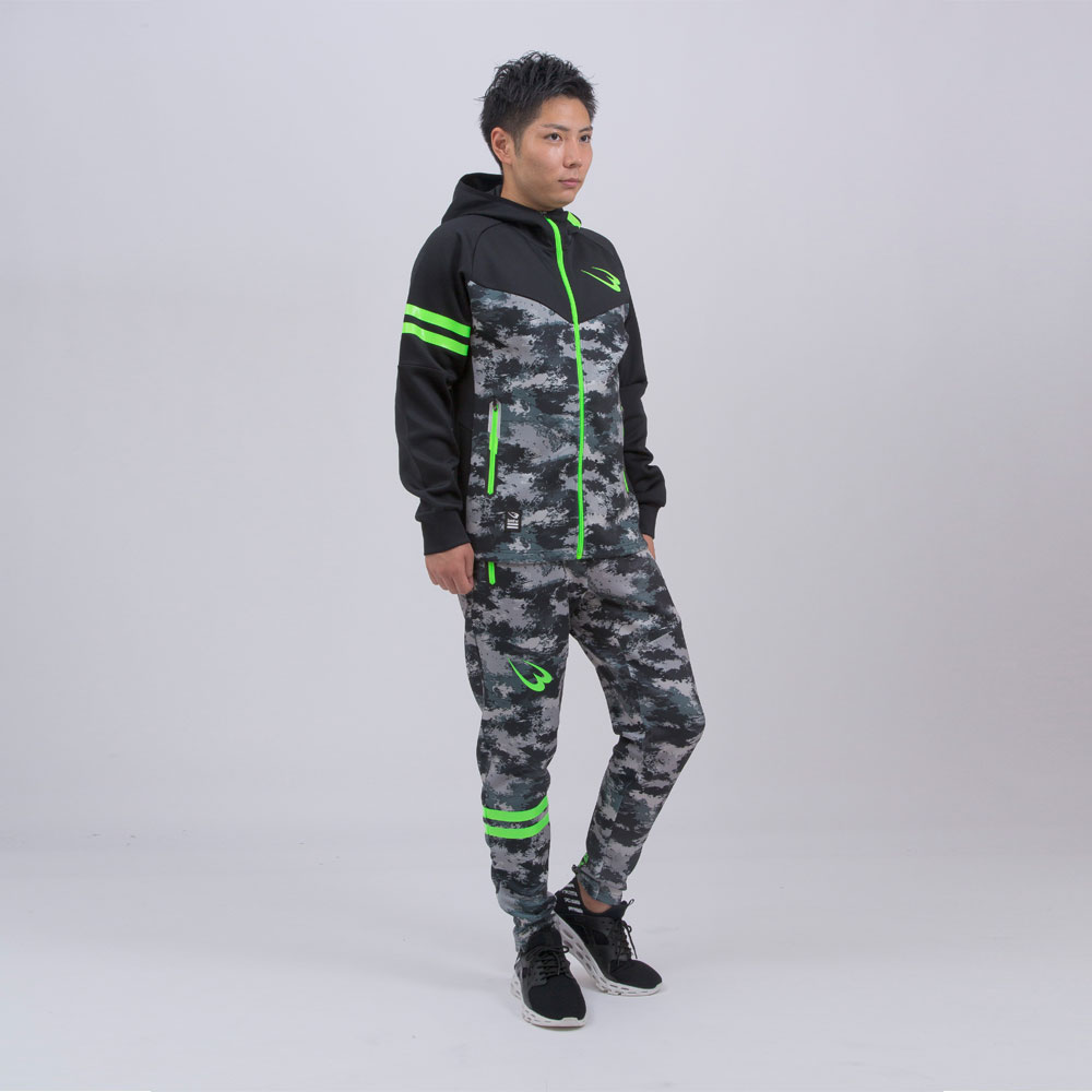 bmtw ストレッチトレーニングパーカー