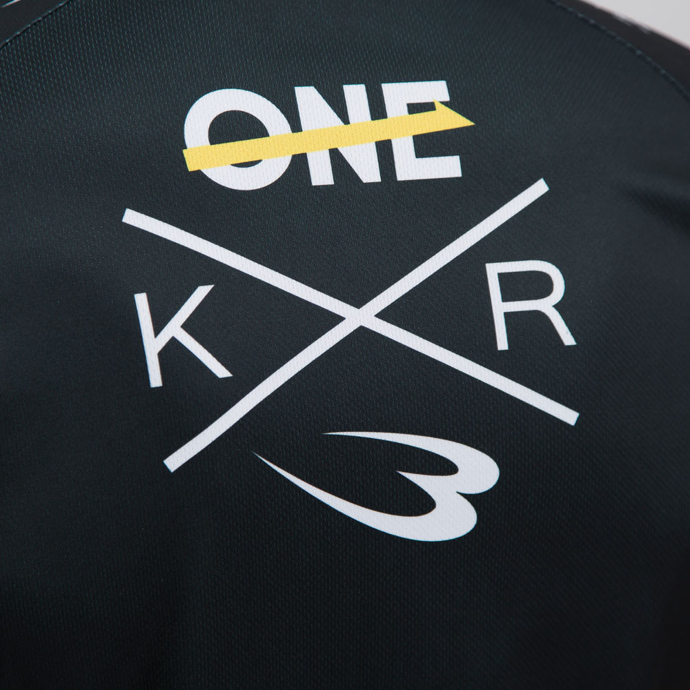 TEAM ONE×MAD BRO×BODYMAKER コラボ セコンドウエア BM DRY ロングスリーブ2