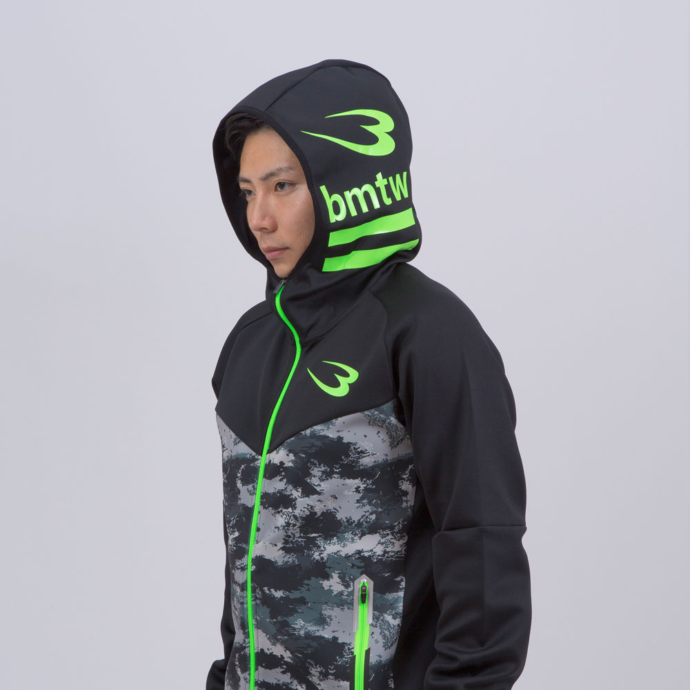 bmtw ストレッチトレーニングパーカー