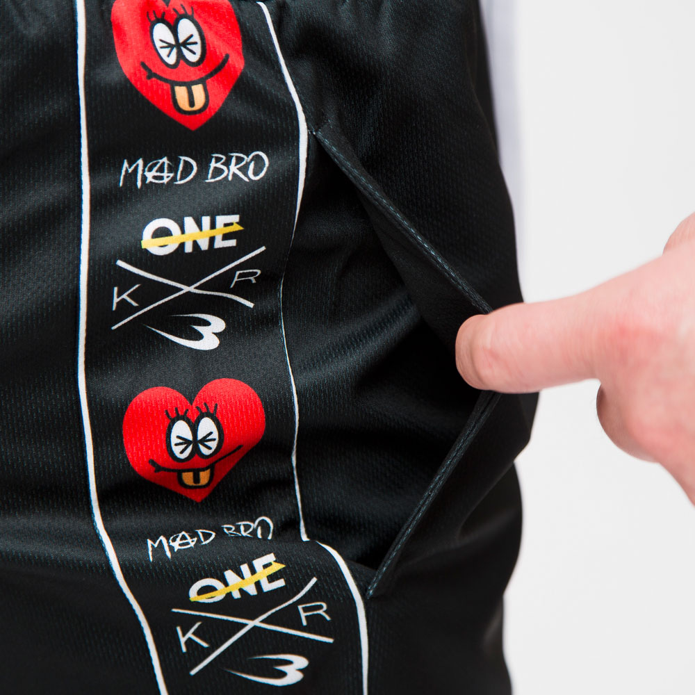 TEAM ONE×MAD BRO×BODYMAKER コラボ セコンドウエア BM DRY ハーフパンツ2