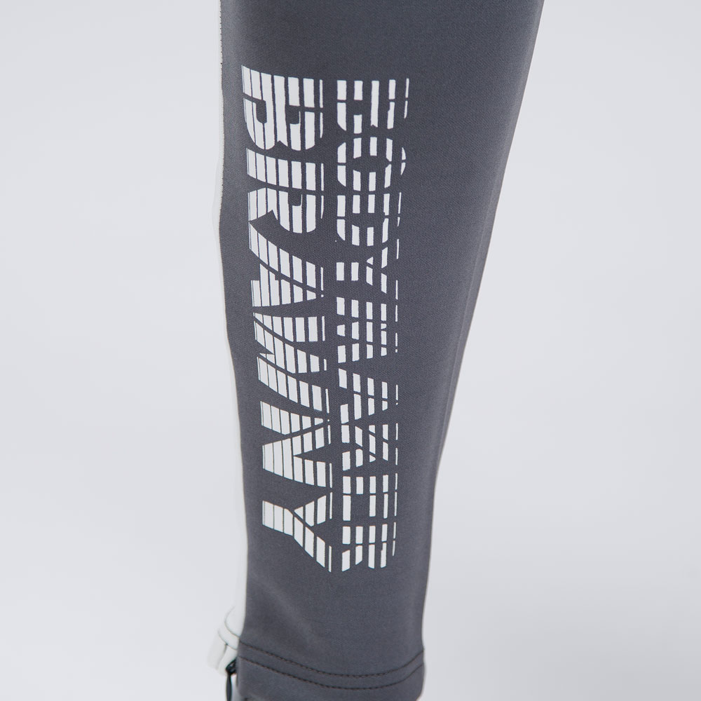 BODYMEKAR BRAWNY ウォームアップパンツ
