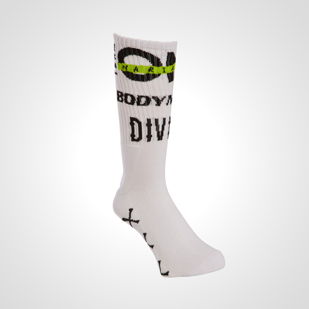 TEAM ONE×DIVINER×BODYMAKER コラボ ハイソックス