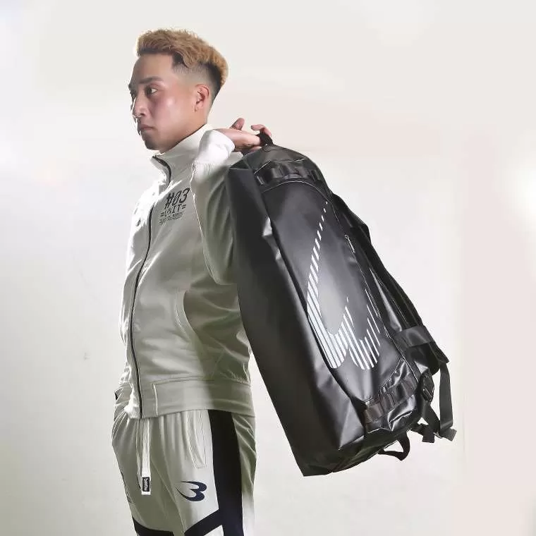 ターポリンダッフルバッグ