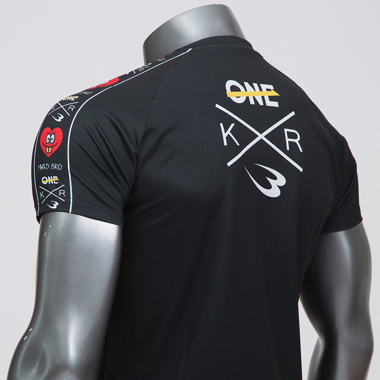 皇治 コラボ MAD BRO TEAM ONE