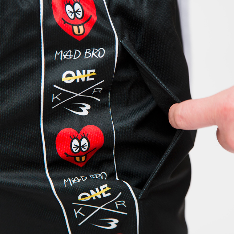 皇治 コラボ MAD BRO TEAM ONE
