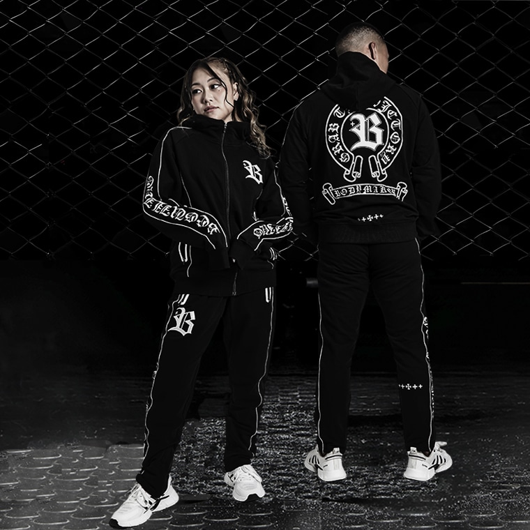 プラスＢ　ＴＥＣＨセットアップスーツ１