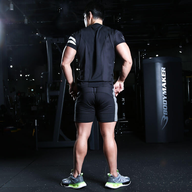 bmtw ハイパーストレッチ ショートパンツ