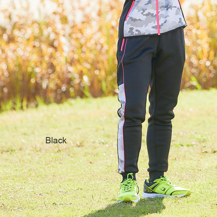 ブラック